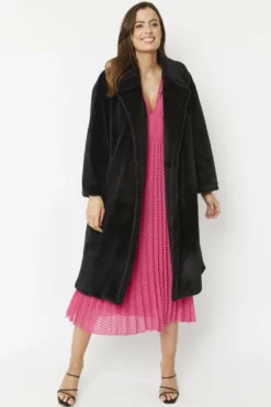 JAYLEY Black Faux Fur Coat