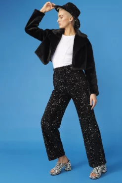 JAYLEY Black Faux Fur Cropped Jacket