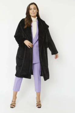 JAYLEY Black Faux Fur Oversized Coat