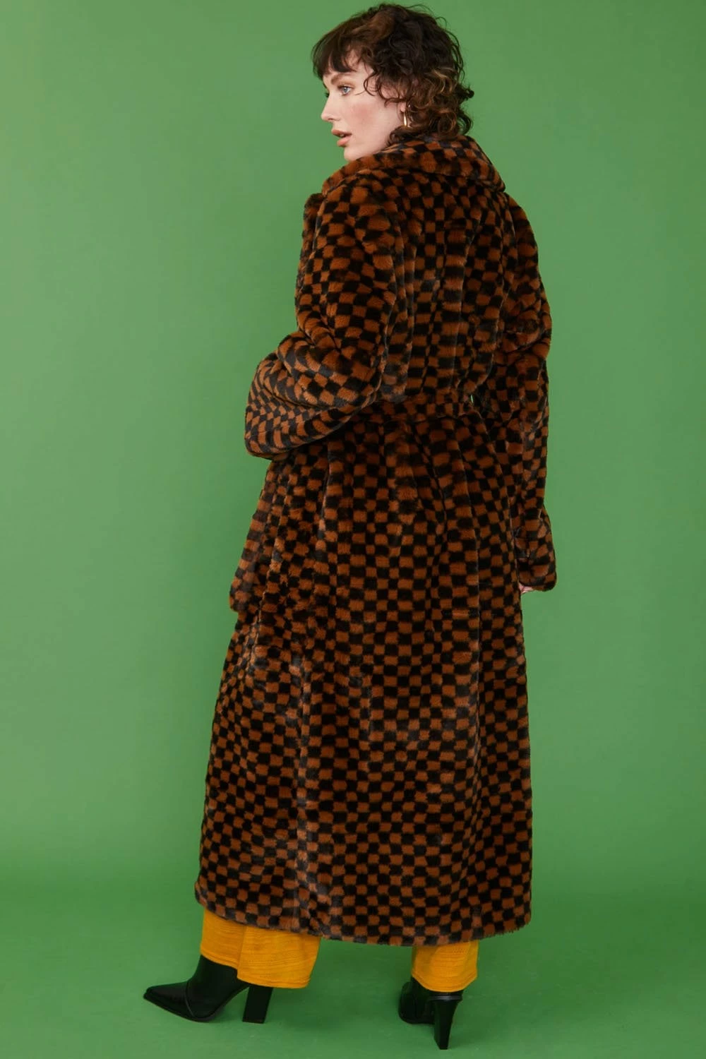 JAYLEY Faux Fur Mini Checkered Maxi Coat In Orange And Black - Image 3