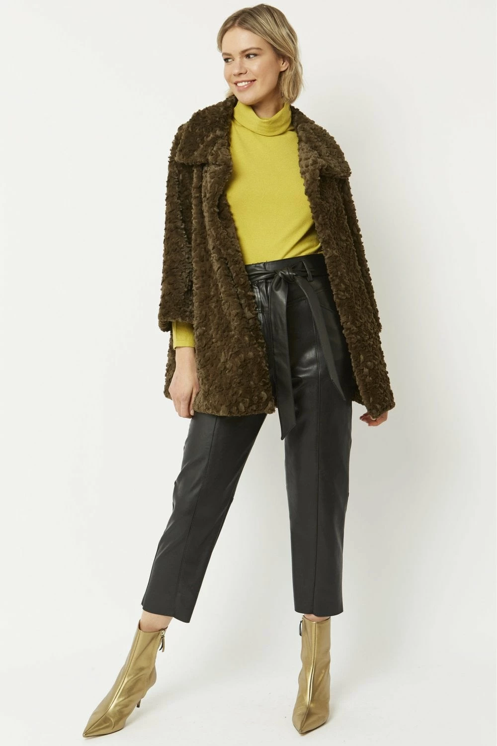JAYLEY Green Faux Fur Teddy Coat - Image 5