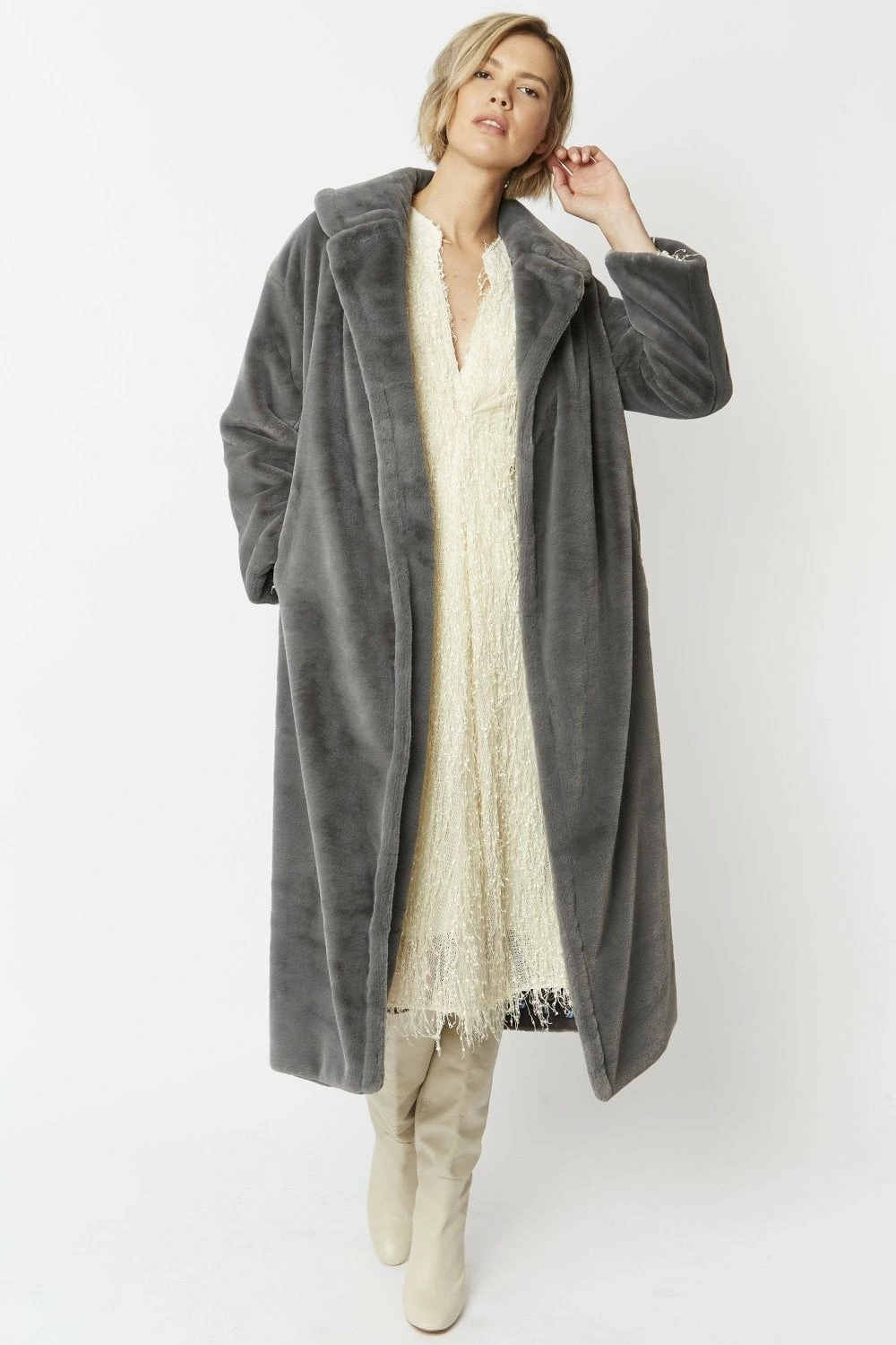 JAYLEY Grey Faux Fur Maxi Coat - Image 4