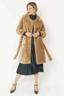 JAYLEY Mocha Faux Fur Coat