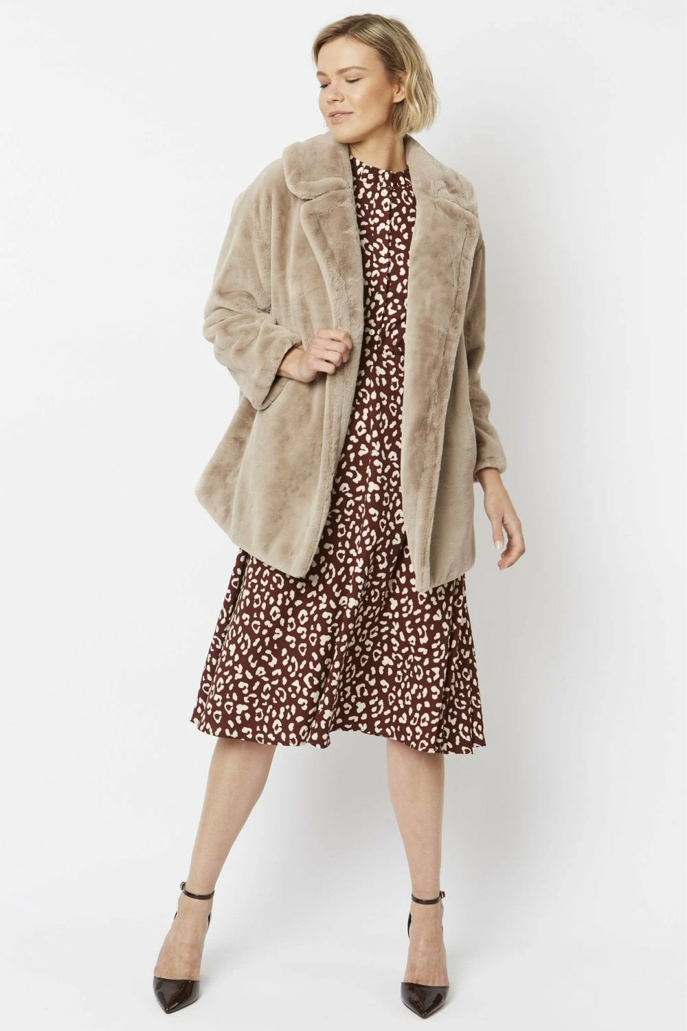 JAYLEY Mocha Faux Fur Midi Coat - Image 4