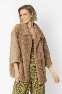 JAYLEY Mocha Faux Fur Teddy Coat