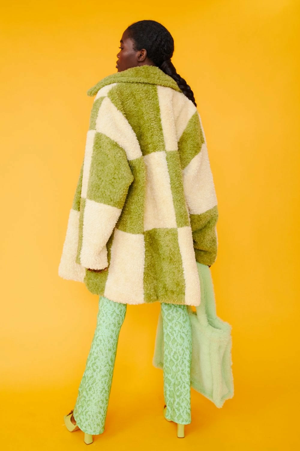JAYLEY Oversized Green And Cream Checkered Coat - Image 5