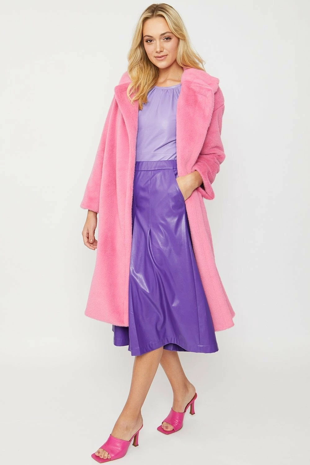 JAYLEY Pink Faux Fur Coat - Image 2