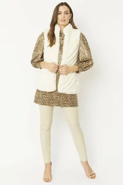 JAYLEY White Faux Fur Faux Suede Diagonal Stripe Gilet